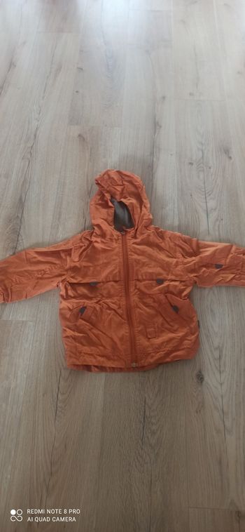 Manteau k way orange 2 ans