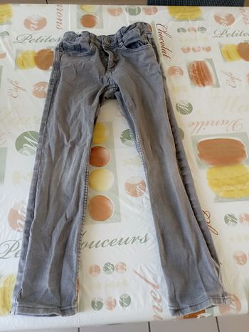 Jean gris slim Kiabi 8 ans 2€5