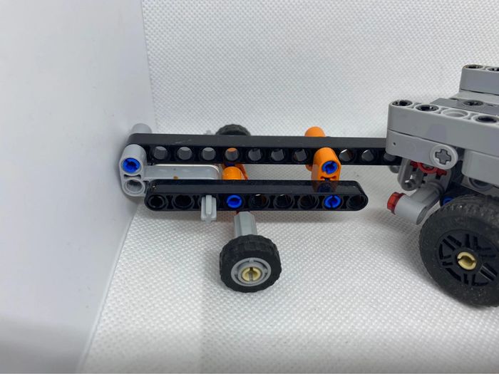 Lego Technic 42060 camion benne avec sa remorque - photo numéro 7