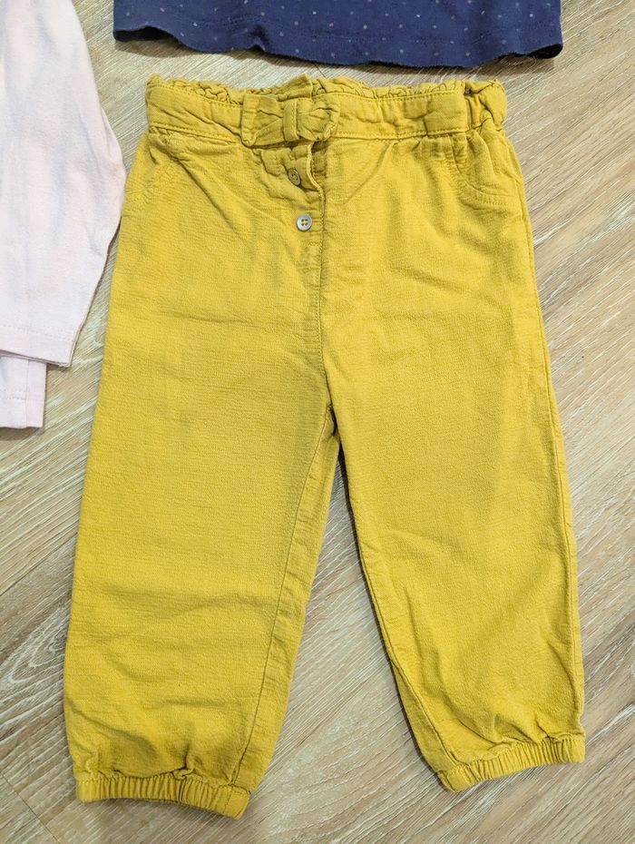 Lot 1 t-shirt, 1 pull et 1 pantalon 18 mois bebe fille - photo numéro 2