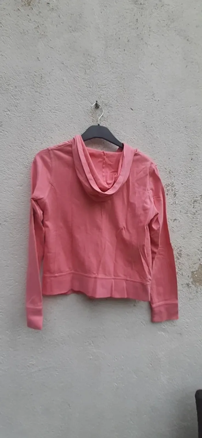 Veste zippée rose à capuche taille M walk and Talk - photo numéro 3