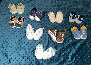 Lots chaussures bébé