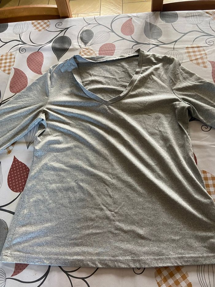 Pull gris - photo numéro 3