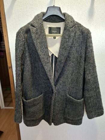 Belle veste chaude femme Mango M 30 % laine grise/noire à chevrons très bon état