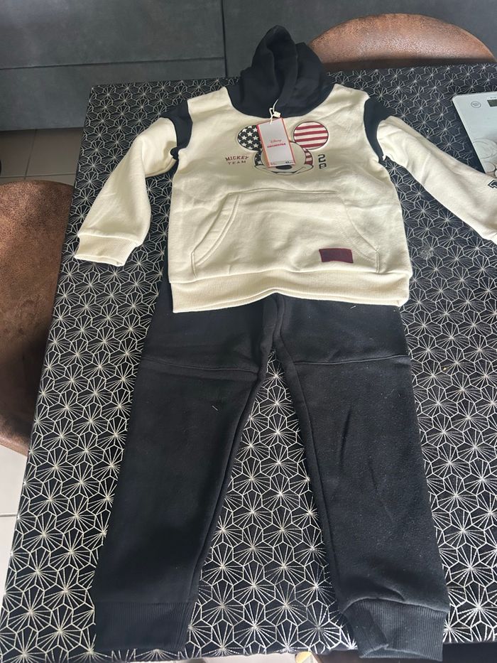 Ensemble garçon - photo numéro 2