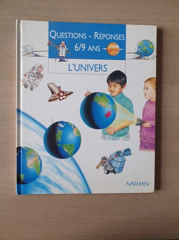 Livre Questions réponses l'univers 