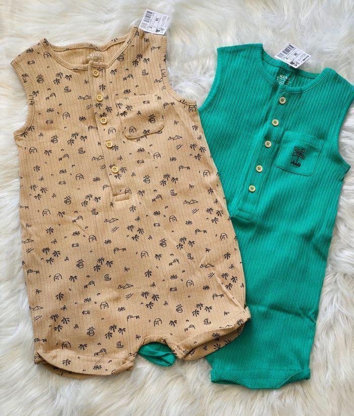 NEUVES (NON PORTÉES)🏷🏷💙😍🤩 combishorts 36mois (94cm) garçon 🤩😍💙 - photo numéro 2