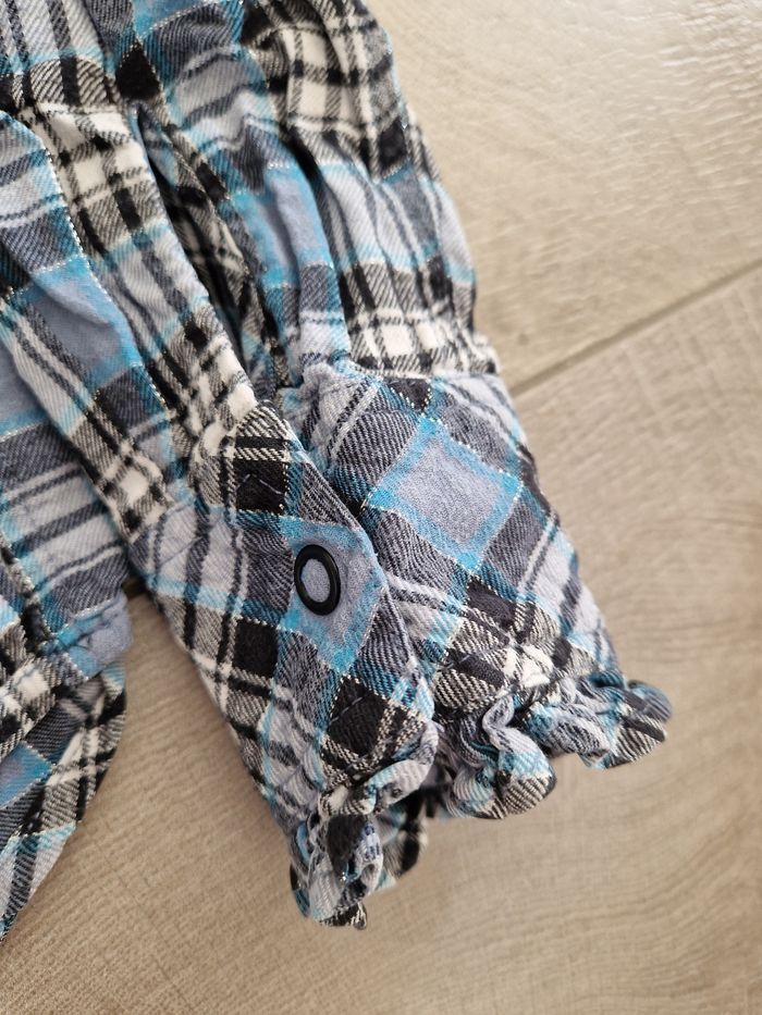 Chemise - photo numéro 4