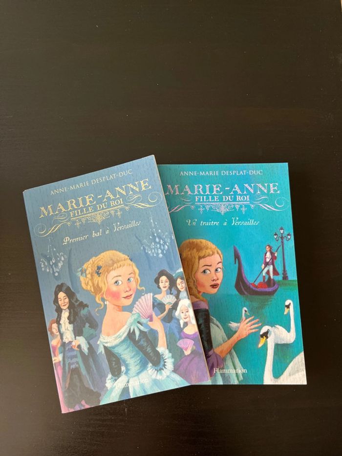 Lot de 2 livres Marie-Anne fille du roi