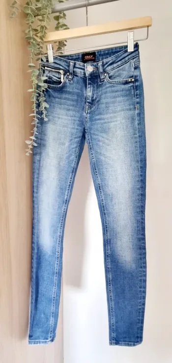 Jean bleu skinny 25/30