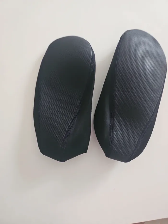 Chaussettes d'eau - photo numéro 2