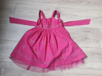 Robe tulle et fils argentés