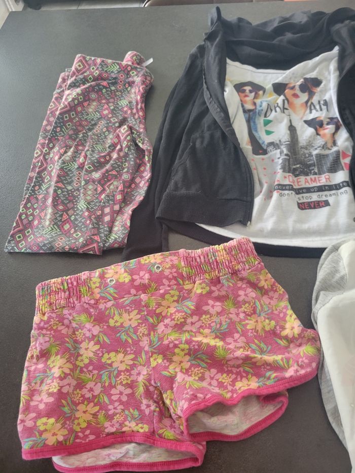 Lot vêtements fille 12 ans - photo numéro 2