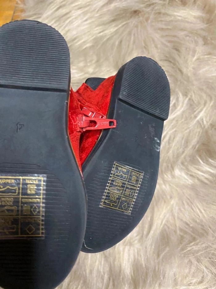 Bottines rouges - photo numéro 4