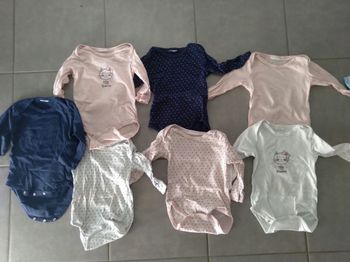 Lot de 7 bodies filles manches longues 6mois