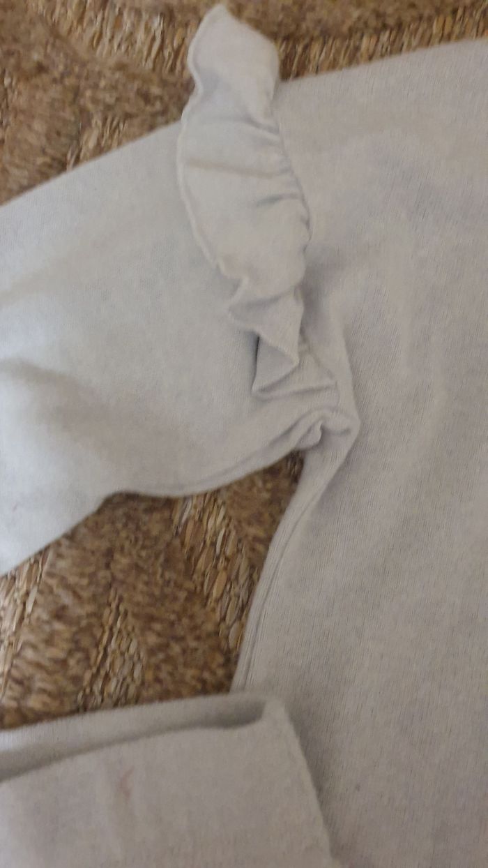 Ensemble fille 7/8 ans - photo numéro 4