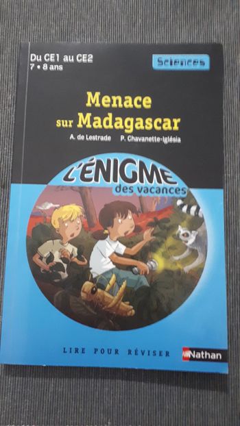 Livre vacances CE1 CE2 Menace sur Madagascar