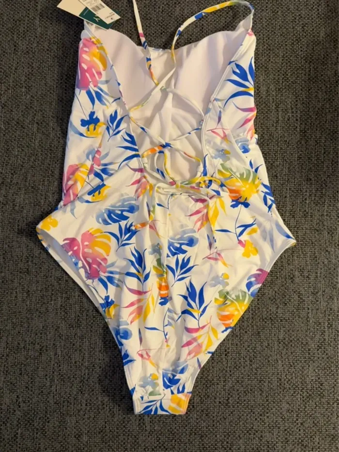 Maillot de bain Roxy une pièce taille XL - photo numéro 4
