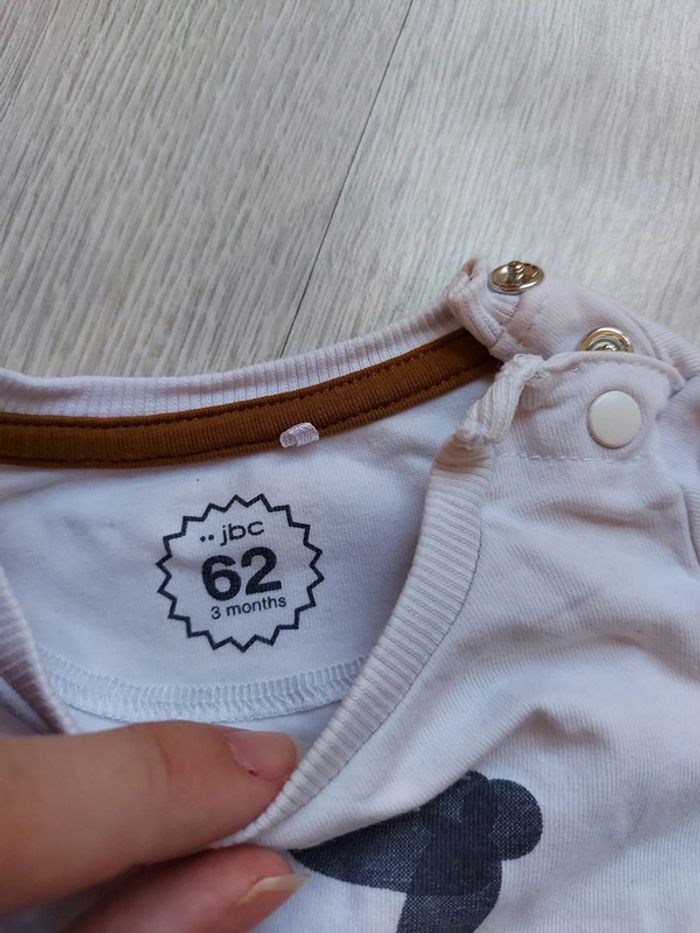 Ensemble salopette et tee shirt 3 mois - photo numéro 3