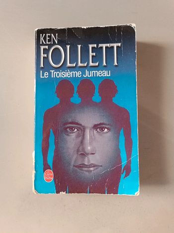 Ken Follett le troisième jumeau