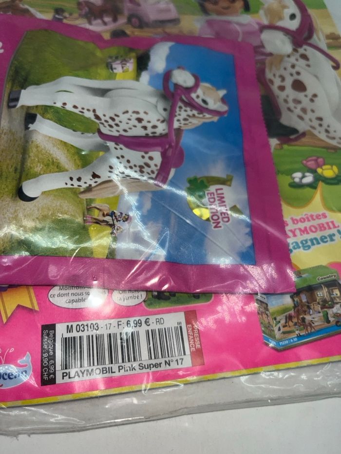 Lot de 4 magazines Livres d'activité Playmobil mag Princesse Neuf - photo numéro 2