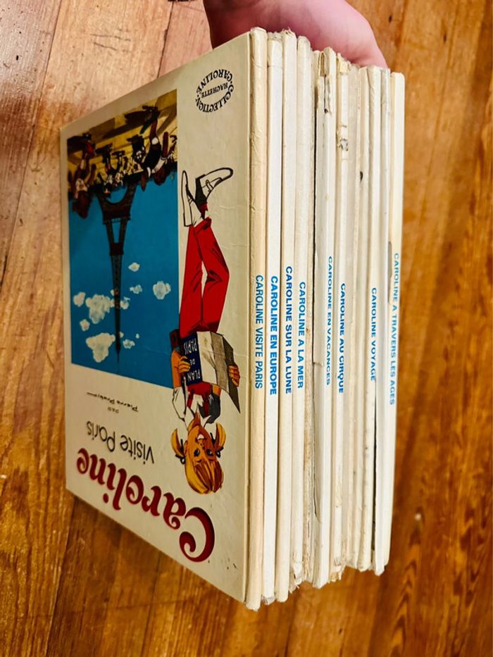 Lot de 12 livres Caroline anciens état satisfaisant grands albums Hachette Pierre probst blancs - photo numéro 4
