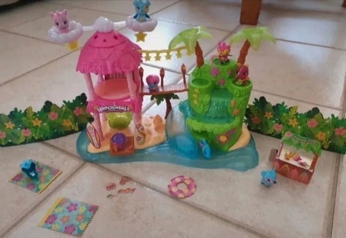 Ile musicale + 9  hatchimals