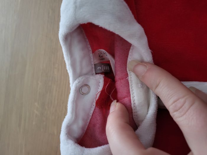 Pyjama père Noël 3 mois - photo numéro 3