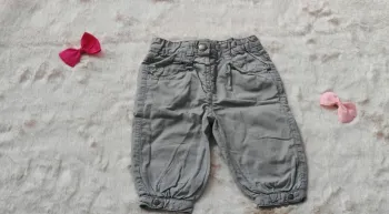 Pantalon gris Fille bébé 6-9 mois