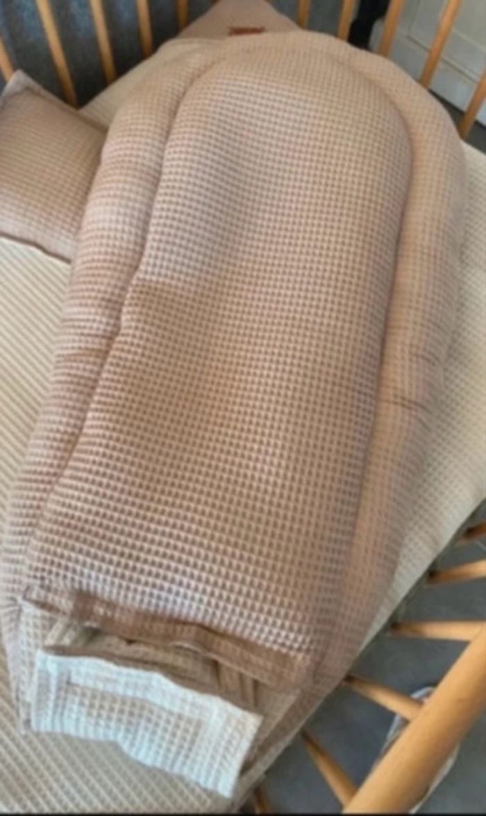 Cocon réducteur de lit bébé - photo numéro 2