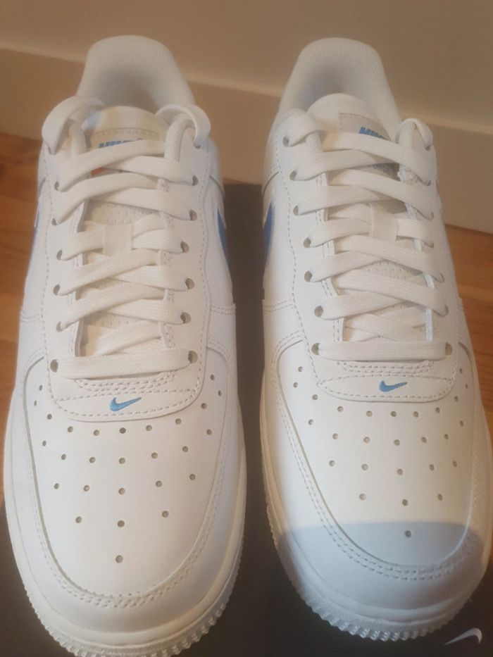 Nike Air Force 1 (38.5) - photo numéro 5