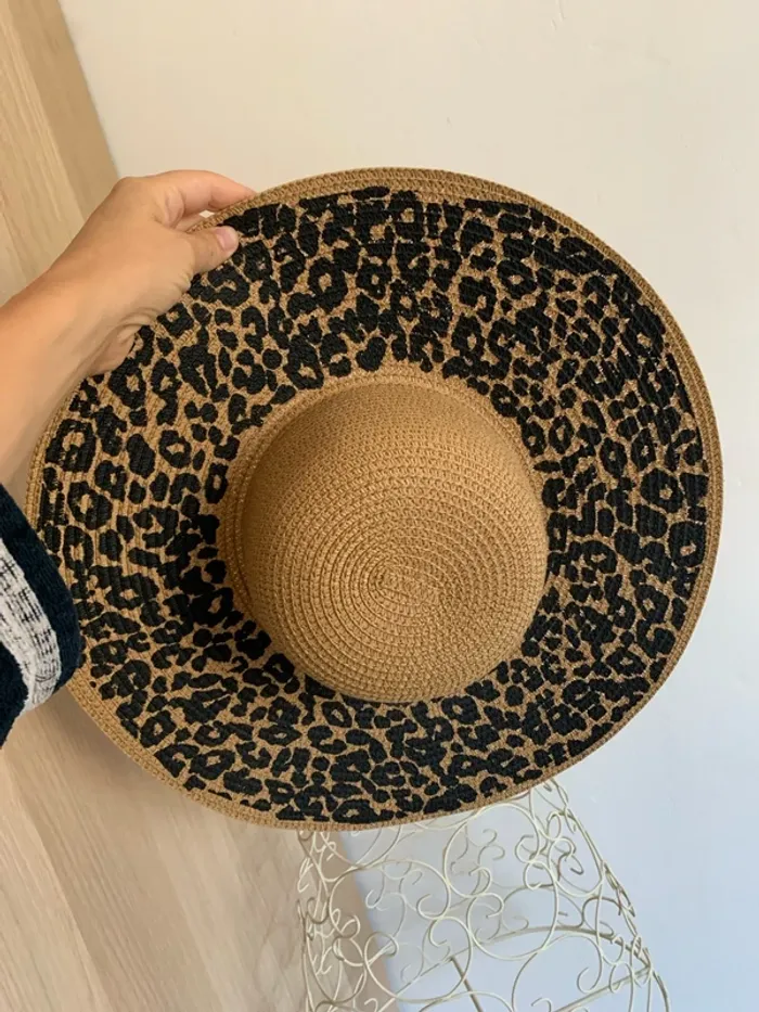 Chapeau léopard - photo numéro 3