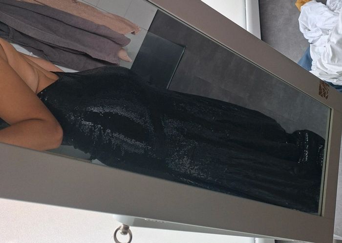 Robe de soirée longue dos nu sequin - photo numéro 5