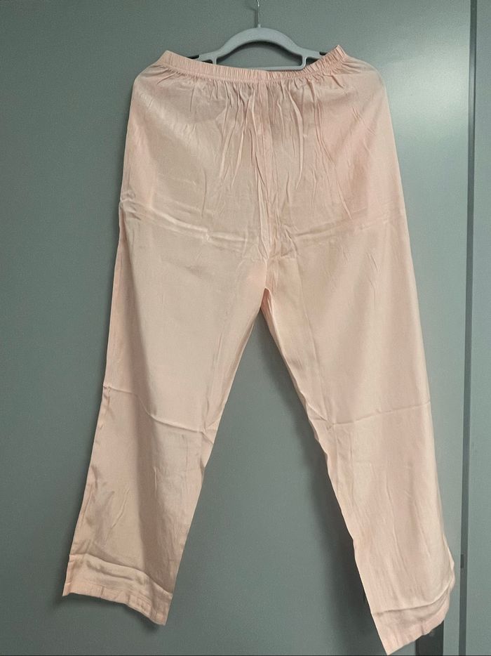 Pyjama neuf - photo numéro 5