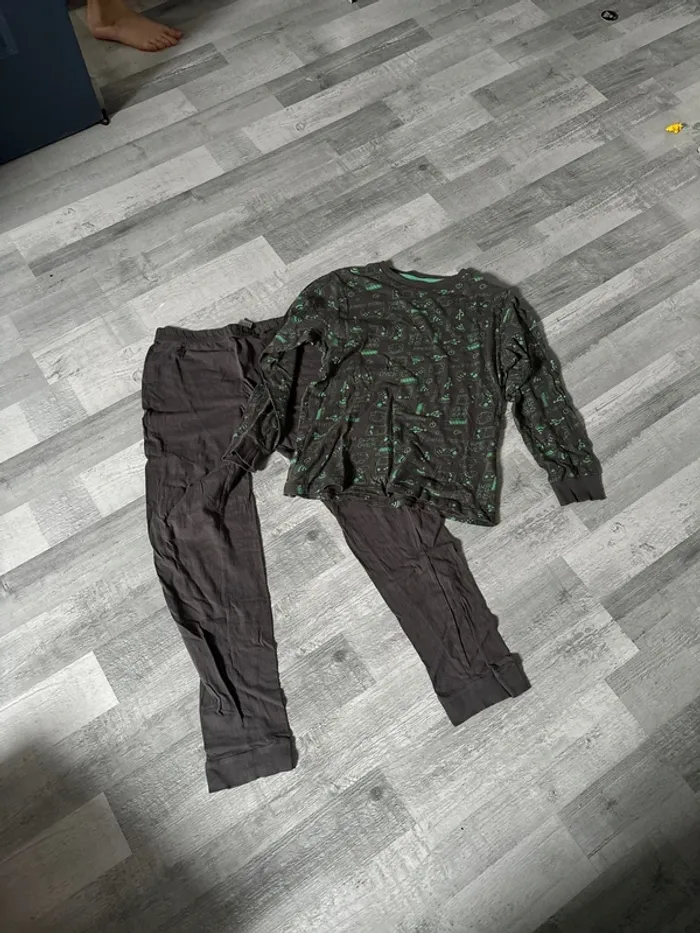 Pyjama taille 12 ans