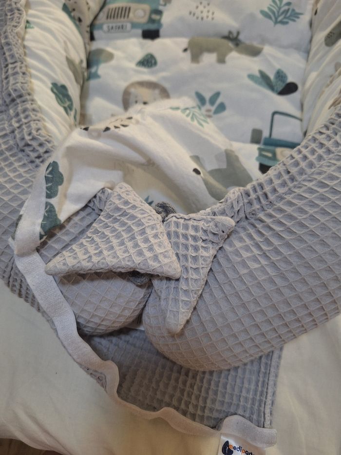Couffin/Réducteur de lit bébé - photo numéro 4