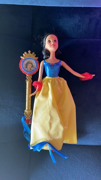 Barbie Blanche neige