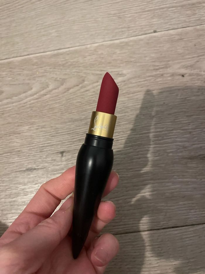 Louboutin Rouge à Lèvres Mat 002 - photo numéro 2