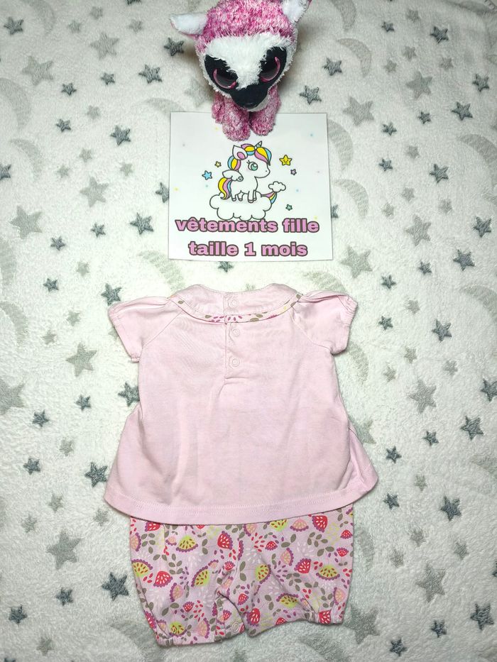 Combishort 2 en 1 fille inconnu - 1 mois - rose - très bon état - photo numéro 5