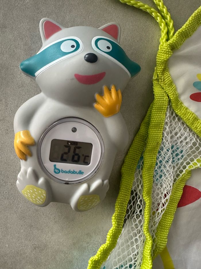 Thermomètre digital + filet de rangement pour le bain Badabulle - photo numéro 2