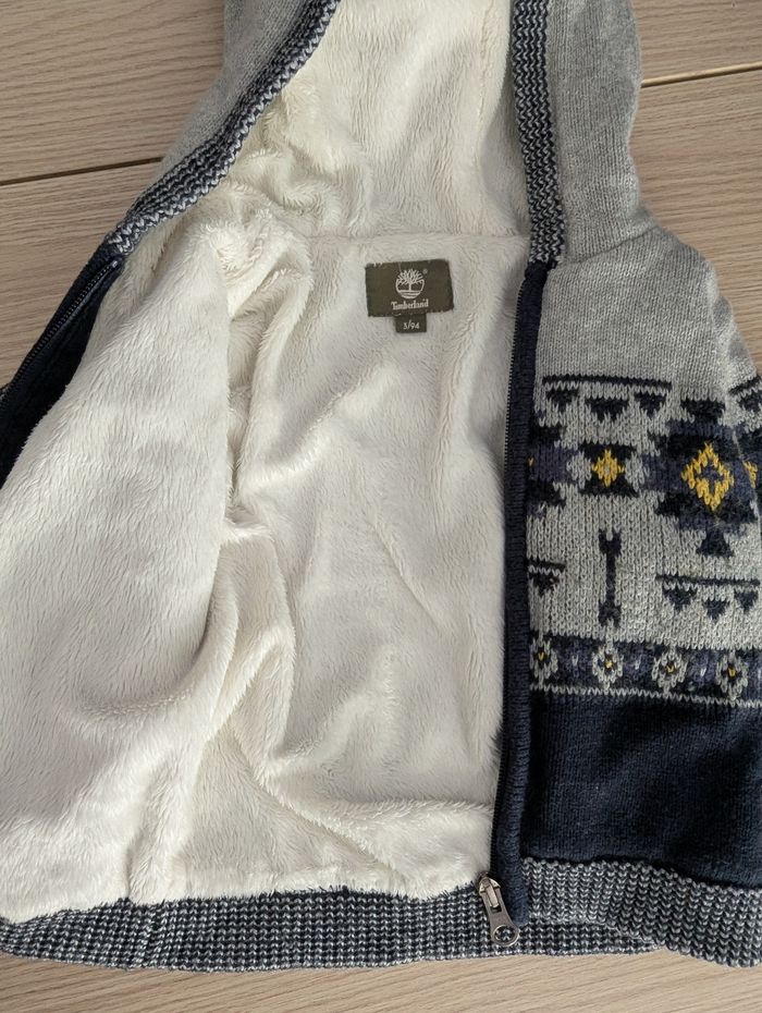 Veste polaire Timberland taille 3 ans - photo numéro 4