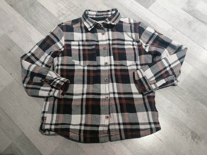 Veste fourrée T 8 ans 🧑🏻