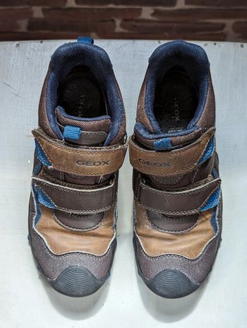 Chaussures imperméables Geox taille 34