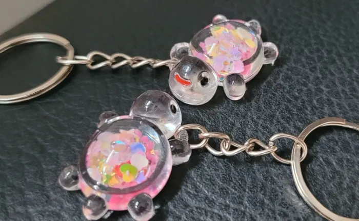 Lot porte-clés tortue fluorescentes