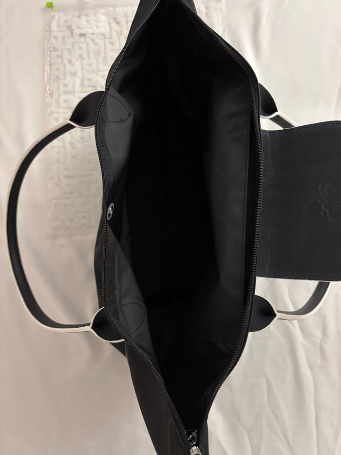 Sac Longchamp couleur noir finition blanche - photo numéro 3