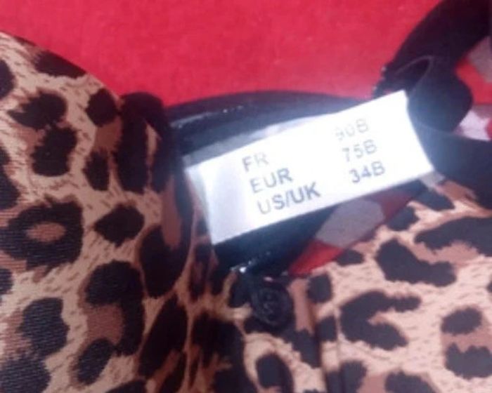 Soutien gorge léopard taille 90b - photo numéro 2