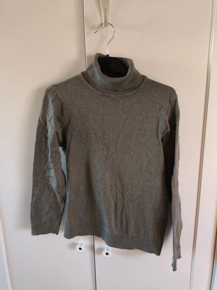 Pull Zara