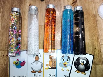 Bouteilles sensorielles 