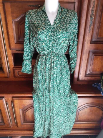 Sublime robe longue femme avec doryres taille L/XL 40 42