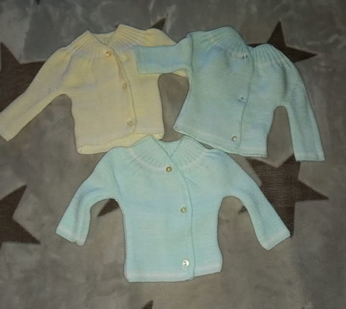Lot vêtements naissance 
Bon état voir très bon 
Diverses marques - photo numéro 4